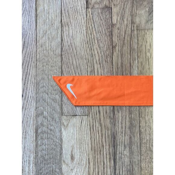 Nike Head Tie WNBA Adult DRI-FIT Team Orange Headband - Picture 4 of 5